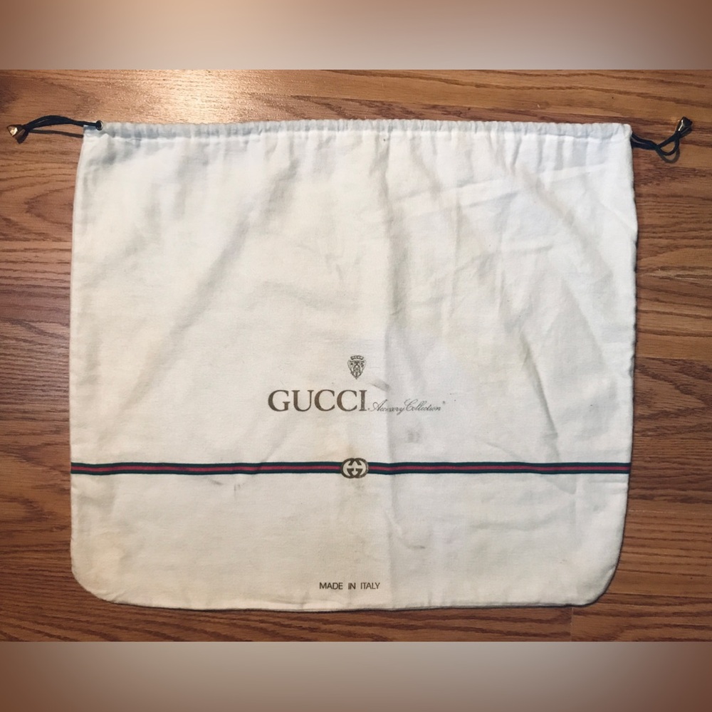 Gucci Accessory Drawstring Dust Bag Made in Italy Ivory w Classic Print Logo